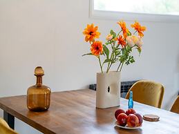 Rural House in a Park Near Molenschot