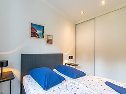 Rural House in a Park Near Molenschot