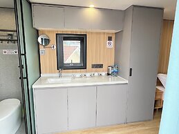 Space House Hotel Phuket