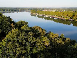 Belvilla Grand Leaf Retreat