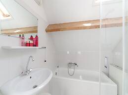 Nice Holiday Home Near Beach