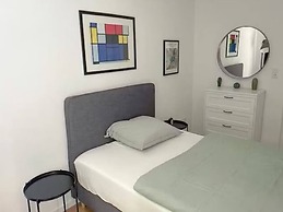 Amazing Holiday Home With Balcony