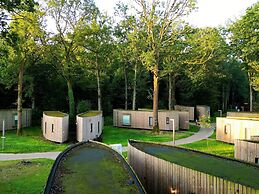 Opulent Dock Cottage by Belvilla