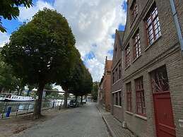 Spacious House in the Historic Center of Bruges