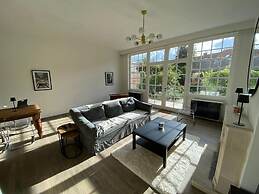 Spacious House in the Historic Center of Bruges