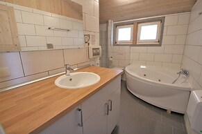 Cottage in Granzow at 500 m From the Lake