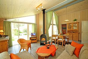 Cottage in Granzow at 500 m From the Lake