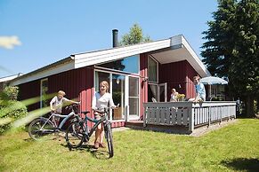 Cottage in Granzow at 500 m From the Lake