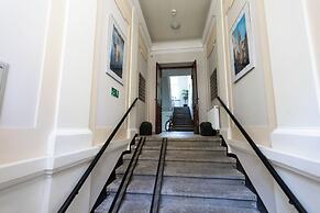 DReAM Post Aparthotel