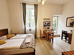 DReAM Post Aparthotel