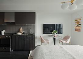 Eaton Center Suites &  Towers