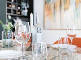 Eaton Center Suites &  Towers