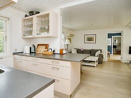 10 Person Holiday Home in Graested