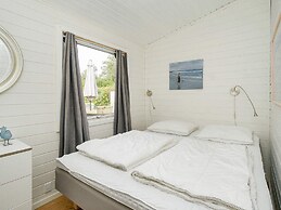 10 Person Holiday Home in Graested