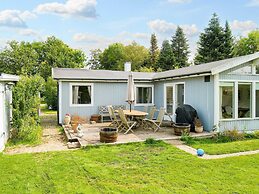 10 Person Holiday Home in Graested