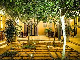 Isi Arana Eco Villa