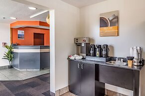 Motel 6 Chattanooga, TN - Downtown