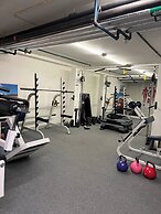 Stylish Seaview 4 Beds Central Apartment Sorenga