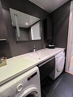 Stylish Seaview 4 Beds Central Apartment Sorenga