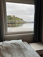 Stylish Seaview 4 Beds Central Apartment Sorenga