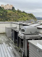 Stylish Seaview 4 Beds Central Apartment Sorenga