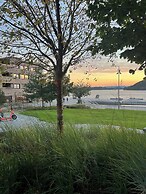 Stylish Seaview 4 Beds Central Apartment Sorenga