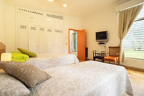 Family-Friendly Oasis with Pool