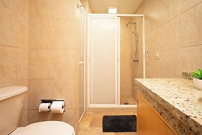 Family-Friendly Oasis with Pool