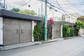 Family-Friendly Oasis with Pool