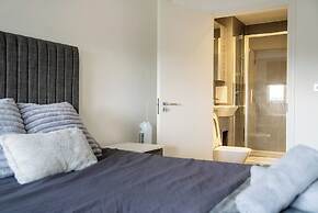 Luxora - Luxury 2 Bedroom Property