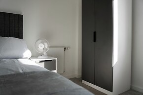 Luxora - Luxury 2 Bedroom Property