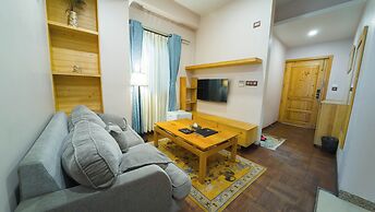 Lalit Service Apartment