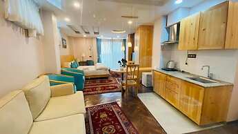 Lalit Service Apartment