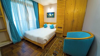 Lalit Service Apartment