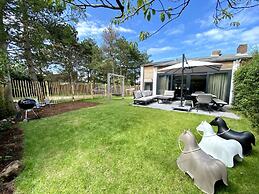 Spacious Group Accommodation in Nieuwvliet