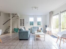 Spacious Holiday Home With Sauna Near Beach