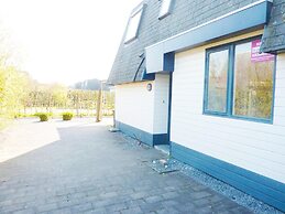 Sunlit Holiday Home by the Sea