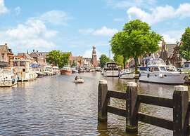 Waterfront Stay w/ Pets