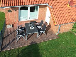 Home Port Holiday Home, Dornum