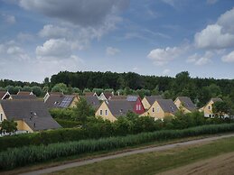 Oyster Coast: Sauna and Family Charm