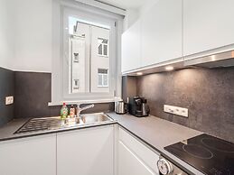 Amazing Apartment on the First Floor