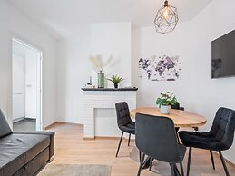 Amazing Apartment on the First Floor