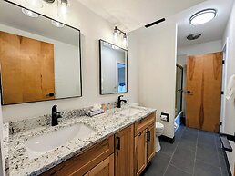 Edgewater 1451