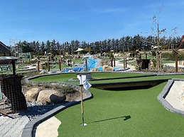 Holiday Home With Trampoline Park