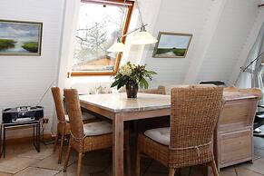 Angenehmes Ferienhaus Fuer Familien
