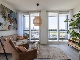 Cosy Apartment With sea View