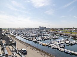 Cosy Apartment With sea View