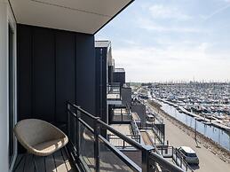 Cosy Apartment With sea View