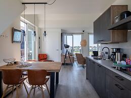 Cosy Apartment With sea View