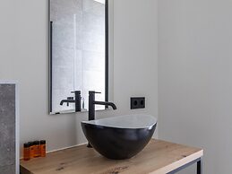 Cosy Apartment With sea View